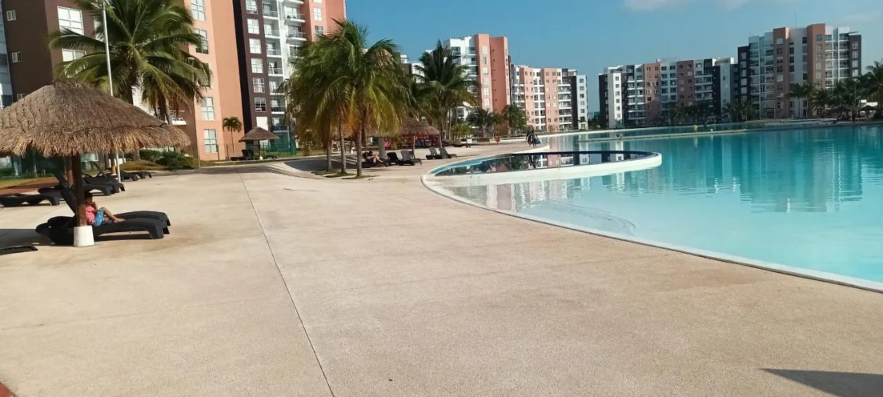 Laguna Azul Cancun